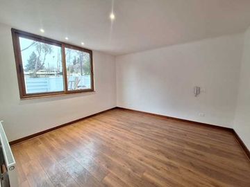 Casa en venta en LA REINA