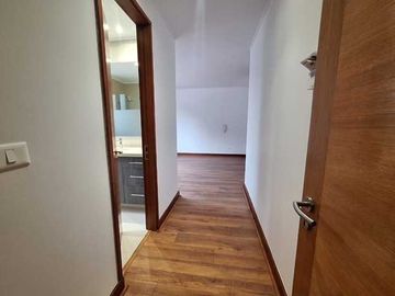 Casa en venta en LA REINA