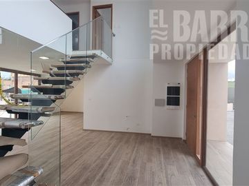 Casa en Venta en Chicureo / Piedra Roja
