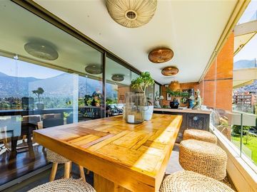 Departamento en Venta en Santa María - Exclusivo Departamento de Lujo