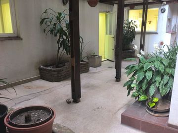 Venta, semipiso en Recoleta, 4 amb c/cochera