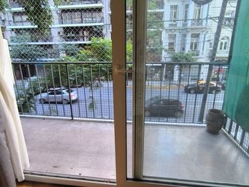 Venta, semipiso en Recoleta, 4 amb c/cochera