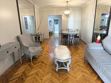 Venta, semipiso en Recoleta, 4 amb c/cochera