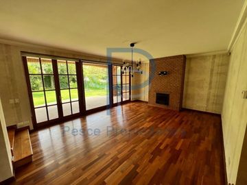 EXCELENTE CASA INGLESA EN CONDOMINIO SANTUARIO DEL VALLE