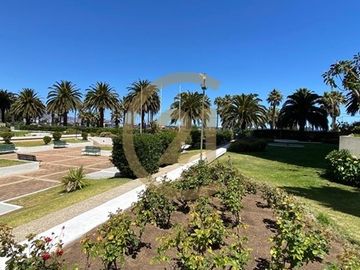 Departamento primera línea, Sector Poniente