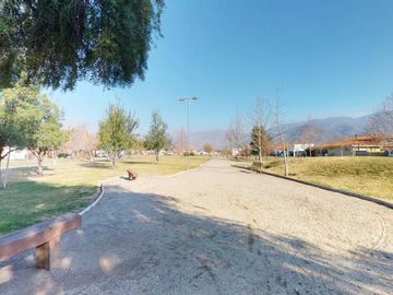 SE VENDE CASA - CONDOMINIO EL GOLF RINCONADA
