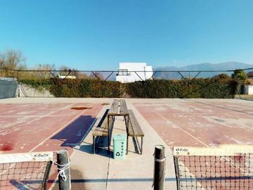 SE VENDE CASA - CONDOMINIO EL GOLF RINCONADA