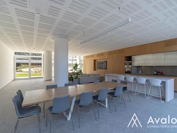 Penthouse de 4 ambientes con green-roof y piscina en venta en Concepción Palermo