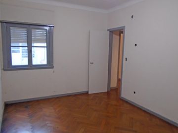 VENTA PH DE 3 AMBIENTES EN OLIVOS