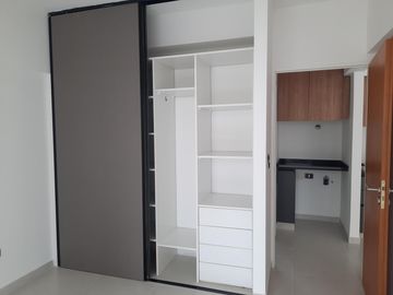 Departamento de 2 ambientes frente con Balcón en Venta - Caballito