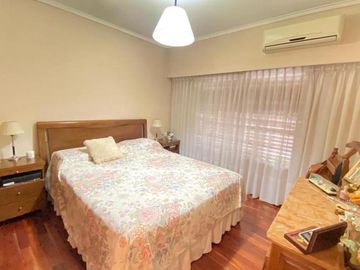 Haedo Sur Chalet de cuatro ambientes en dos plantas
