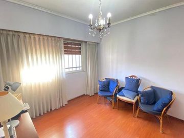 Haedo Sur Chalet de cuatro ambientes en dos plantas