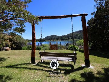 Casa con costa de lago - Valle Escondido - Bariloche