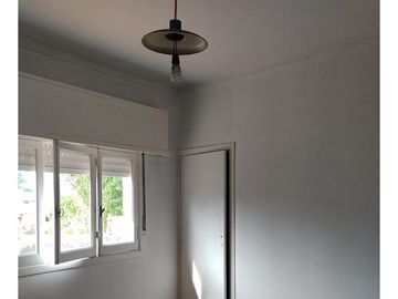 Casa en venta - 3 Dormitorios 2 Baños - Cochera - 283Mts2 - Longchamps, Almirante Brown