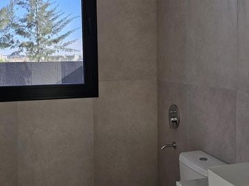 Casa en Venta en El Naudir a estrenar con pileta 3 dormitorios y escritorio 1207