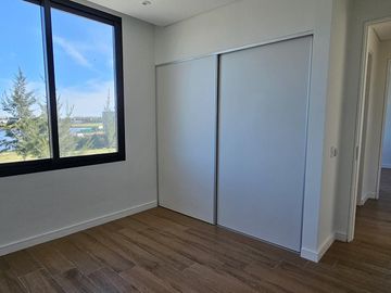 Casa en Venta en El Naudir a estrenar con pileta 3 dormitorios y escritorio 1207