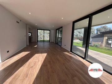 Casa en  Arenas del Sur