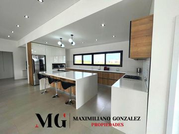 Casa venta Fincas de San Vicente Sporting  5 ambientes