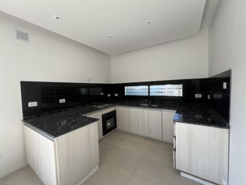 Casa en venta en Barrio Cerrado Sausalito