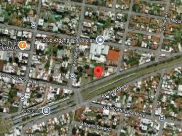 Departamento en venta - 2 Dormitorios 2 Baños - Local - 288Mts2 - Castelar, Morón