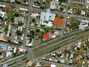 Departamento en venta - 2 Dormitorios 2 Baños - Local - 288Mts2 - Castelar, Morón