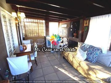 LIQUIDO POR VIAJE - Hermosa Casa a la Venta sobre 2 lotes - Villa Giardino - Córdoba