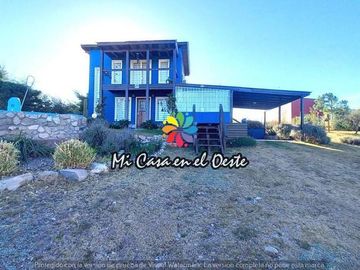 LIQUIDO POR VIAJE - Hermosa Casa a la Venta sobre 2 lotes - Villa Giardino - Córdoba