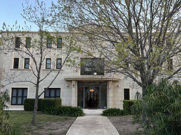 Casa en  San Jorge Village - Av. Sesquicentenario 4540