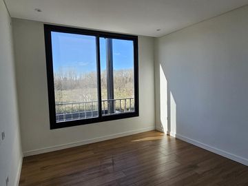 Casa en El Naudir en venta a estrenar con pileta 3 dormitorios y escritorio 6593