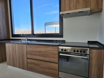 Casa en El Naudir en venta a estrenar con pileta 3 dormitorios y escritorio 6593