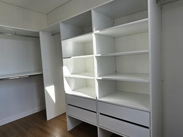 Casa en El Naudir en venta a estrenar con pileta 3 dormitorios y escritorio 6593