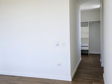 Casa en El Naudir en venta a estrenar con pileta 3 dormitorios y escritorio 6593