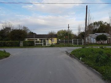 Casa en venta - 2 Dormitorios 1 Baño - Cochera - 556Mts2 - Magdalena