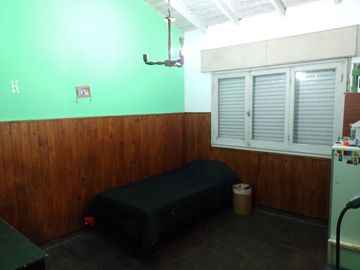 Casa en venta - 2 Dormitorios 1 Baño - Cochera - 556Mts2 - Magdalena
