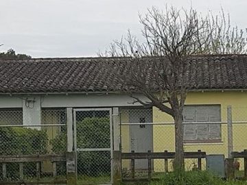 Casa en venta - 2 Dormitorios 1 Baño - Cochera - 556Mts2 - Magdalena