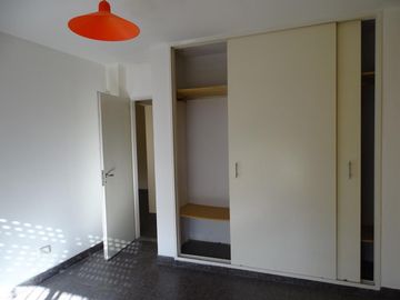 Departamentos en venta - 4UF-  5 dormitorios 5 baños - 340mts2 - Mataderos