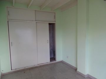 Departamentos en venta - 4UF-  5 dormitorios 5 baños - 340mts2 - Mataderos