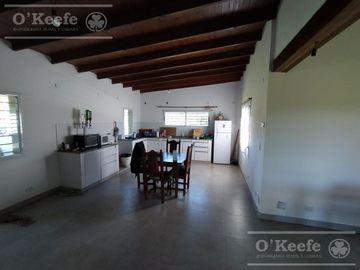 QUINTA EN VENTA - 6000 MTS CON PILETA EN ABASTO