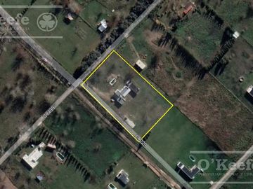 QUINTA EN VENTA - 6000 MTS CON PILETA EN ABASTO