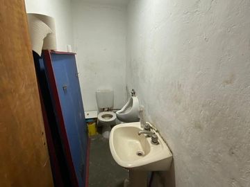Casa con galpon en venta en  San Andres