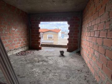 Casa con galpon en venta en  San Andres
