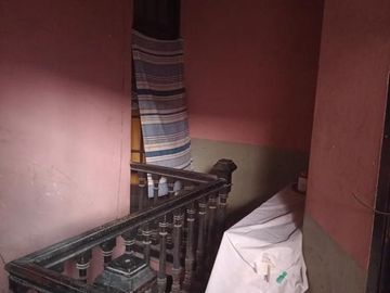 Casa en venta - 9 dormitorios 4 baños - 250mts2 - La Plata