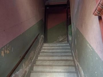 Casa en venta - 9 dormitorios 4 baños - 250mts2 - La Plata