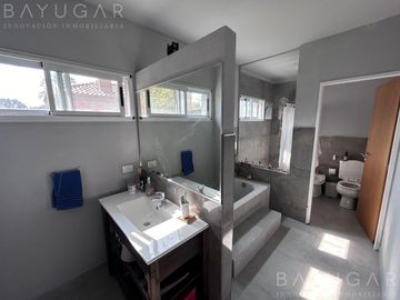 Venta Casa - Barrio Privado San Joaquin - APTO CREDITO
