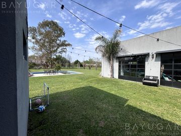 Venta Casa - Barrio Privado San Joaquin - APTO CREDITO