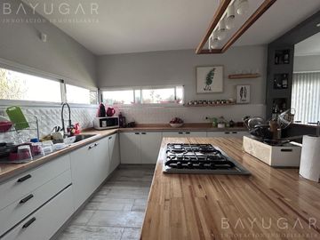 Venta Casa - Barrio Privado San Joaquin - APTO CREDITO