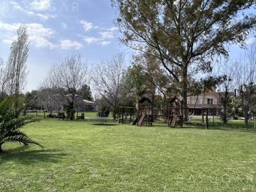 Venta Casa - Barrio Privado San Joaquin - APTO CREDITO