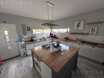 Venta Casa - Barrio Privado San Joaquin - APTO CREDITO