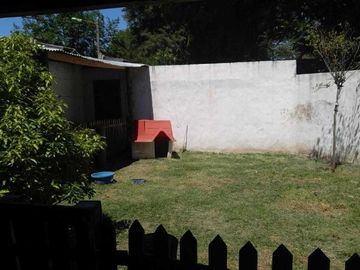 Quinta en venta - 4 dormitorios 2 baños - 2200mts2 - General Rodriguez