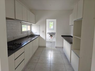 Casa en Santa Lucia Pilar del Este